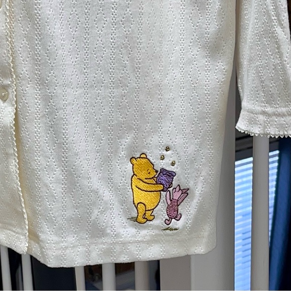 🔥NWT🔥 The Disney Store Off White Winnie The Pooh Cardigan - L/XL - Picture 4 of 7